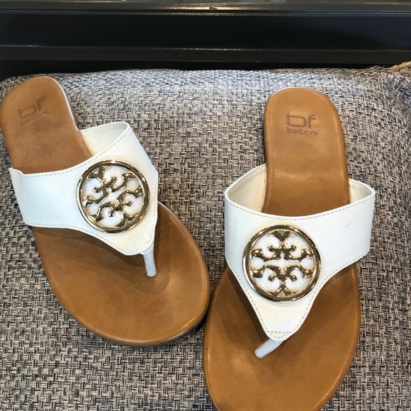 White Betoni sandals size 8 - Picture 2 of 3